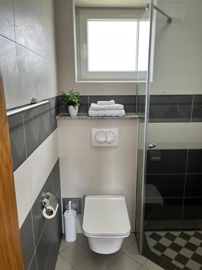 Zadvarje Mountain View Rooms מראה חיצוני תמונה