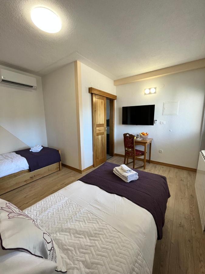 Zadvarje Mountain View Rooms מראה חיצוני תמונה