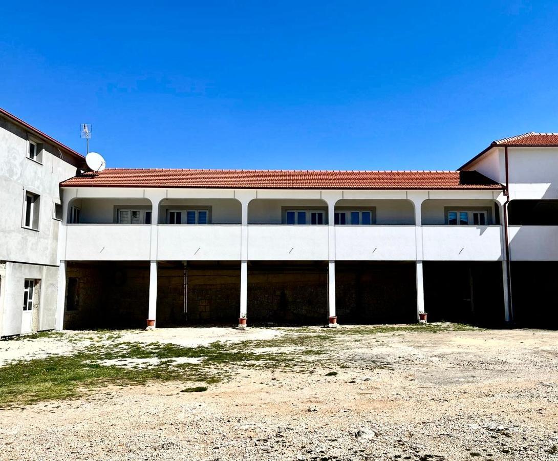 Zadvarje Mountain View Rooms מראה חיצוני תמונה