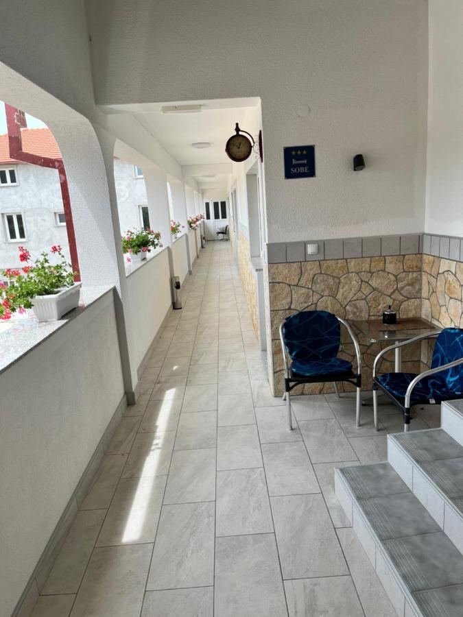 Zadvarje Mountain View Rooms מראה חיצוני תמונה